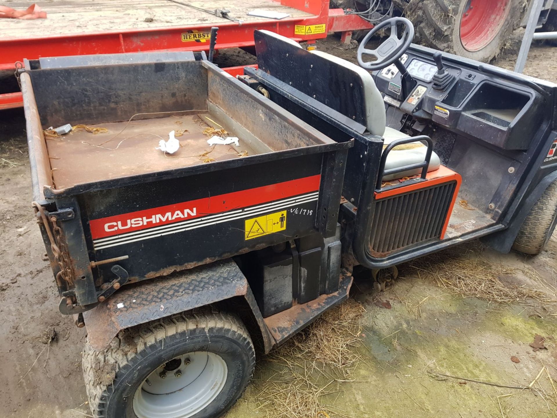 CUSHMAN TURF-TRUCKSTER 2 SEATER DIESEL TIPPER *PLUS VAT* - Image 6 of 6