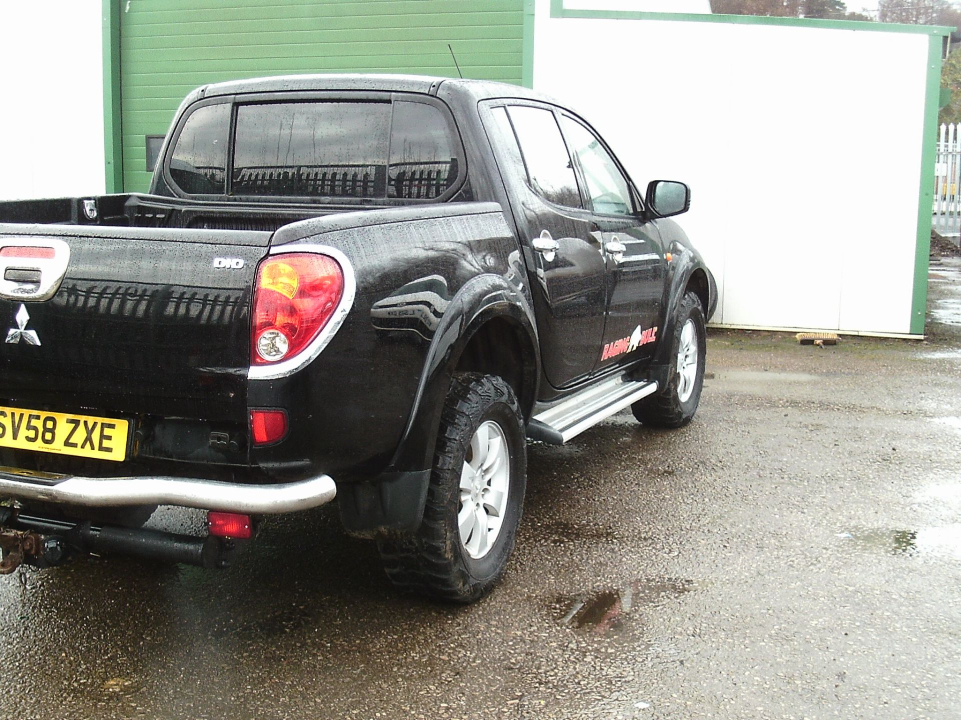 2008/58 REG MITSUBISHI L200 RAGING BULL DI-D DOUBLE CAB 2.5 DIESEL PICK-UP *PLUS VAT* - Image 5 of 11