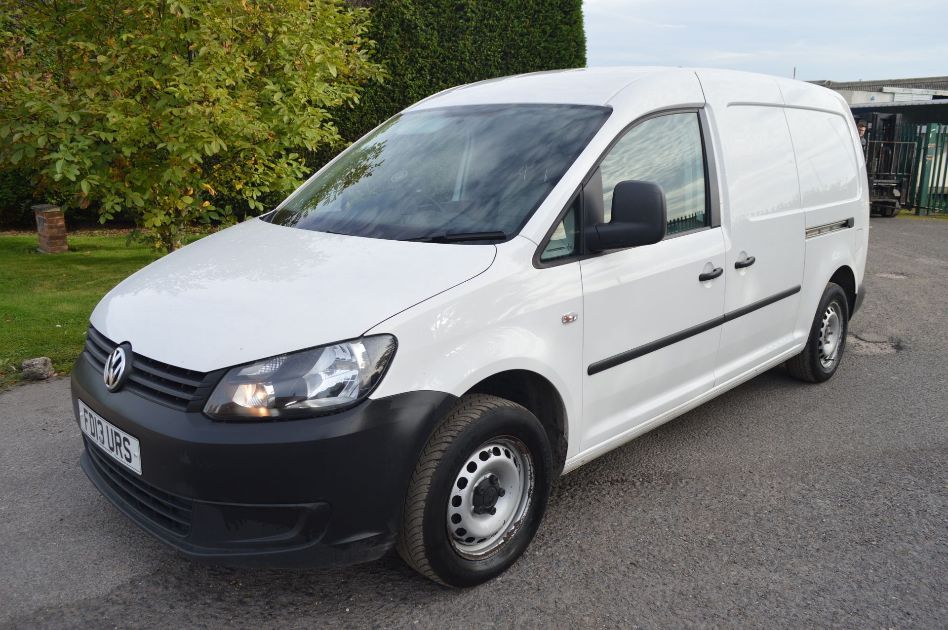 2013/13 REG VOLKSWAGEN CADDY MAXI C20 STARTLINE 1.6 DIESEL *NO VAT* - Image 3 of 15