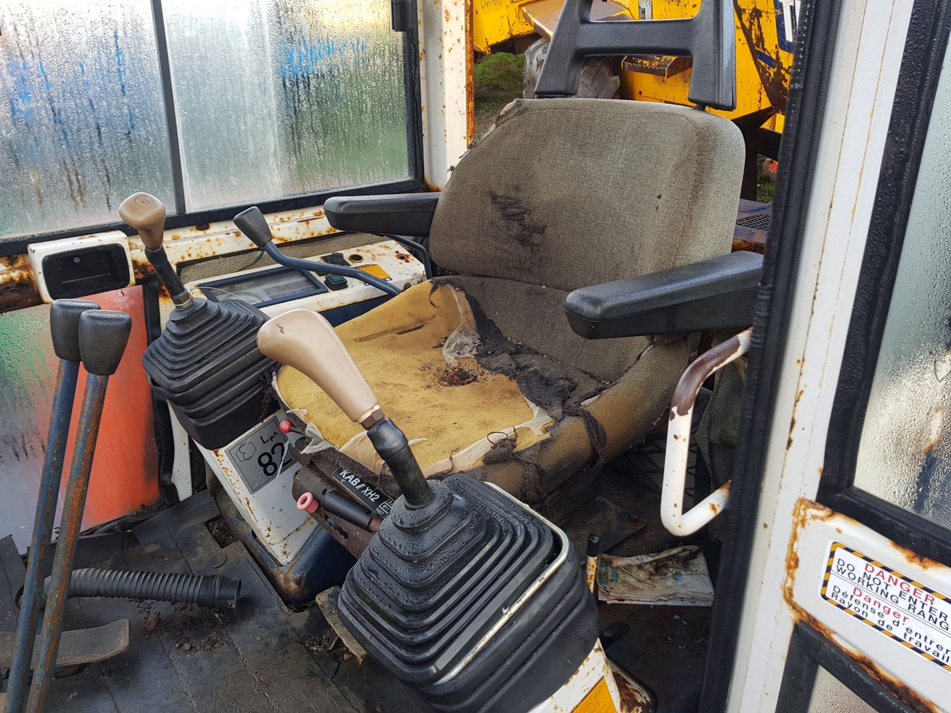 1997 KUBOTA KX151 TRACKED EXCAVATOR *PLUS VAT* - Image 10 of 12