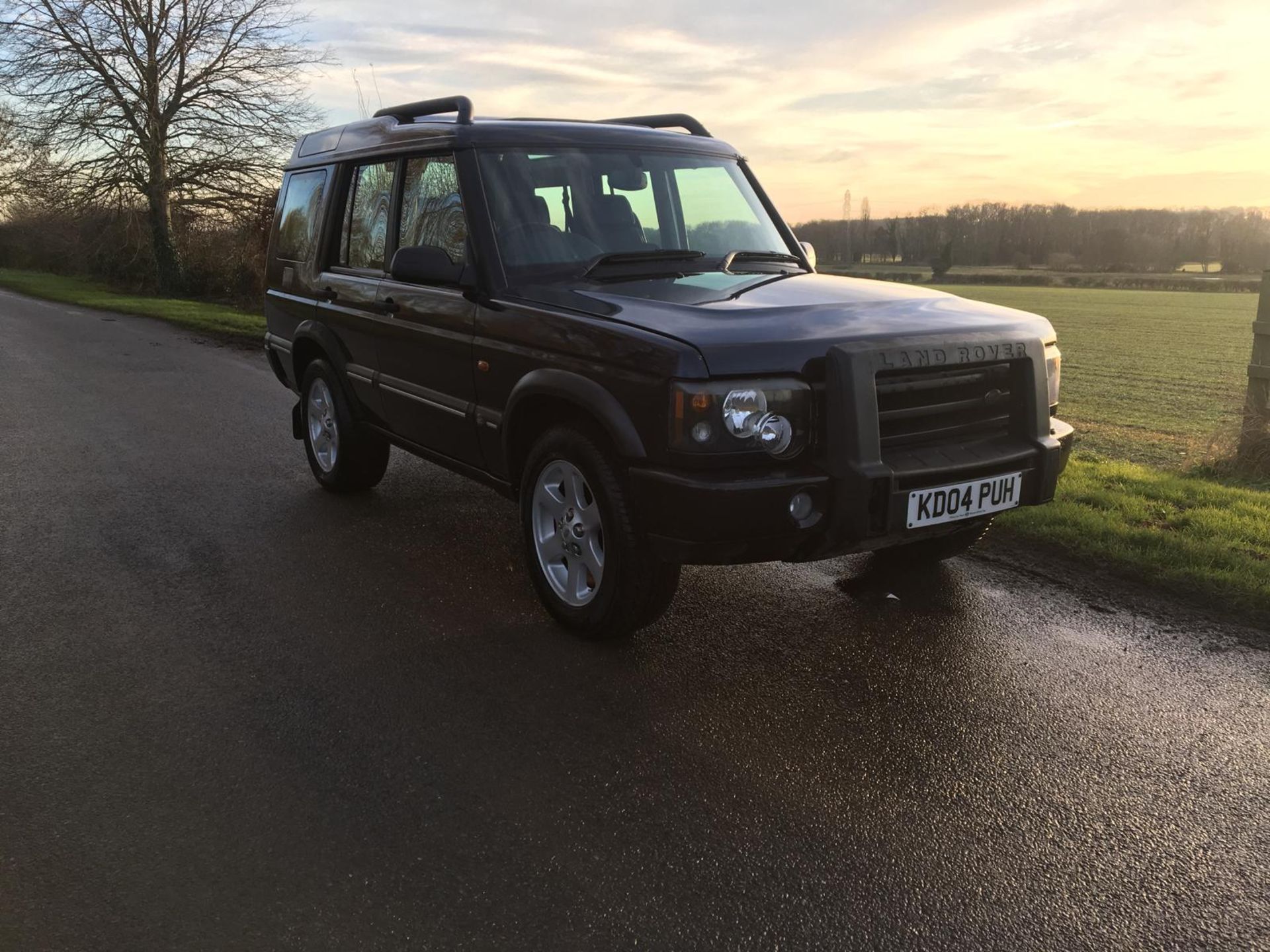 2004/04 REG LAND ROVER DISCOVERY ES PREMIUM TD5 AUTOMATIC 2.5 DIESEL ESTATE *NO VAT*