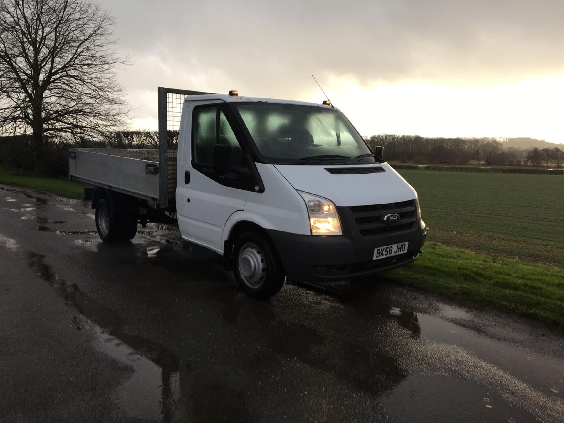 2008/58 REG FORD TRANSIT 100 T350M RWD DIESEL TIPPER, SHOWING 0 FORMER KEEPERS *NO VAT* - Image 8 of 11