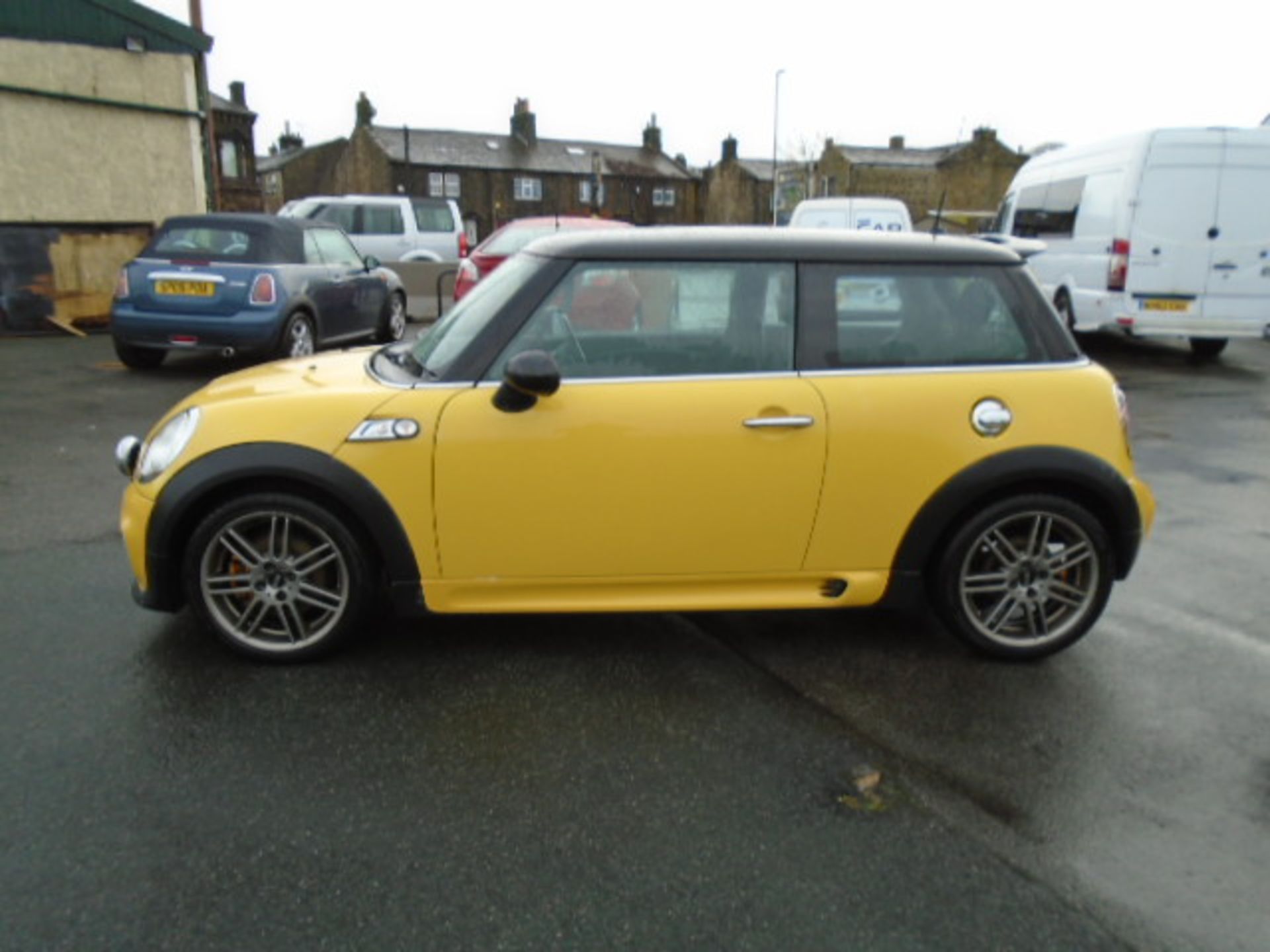 2007 MINI COOPER S YELLOW 1.6 PETROL 3 DOOR HATCHBACK *NO VAT* - Image 7 of 7