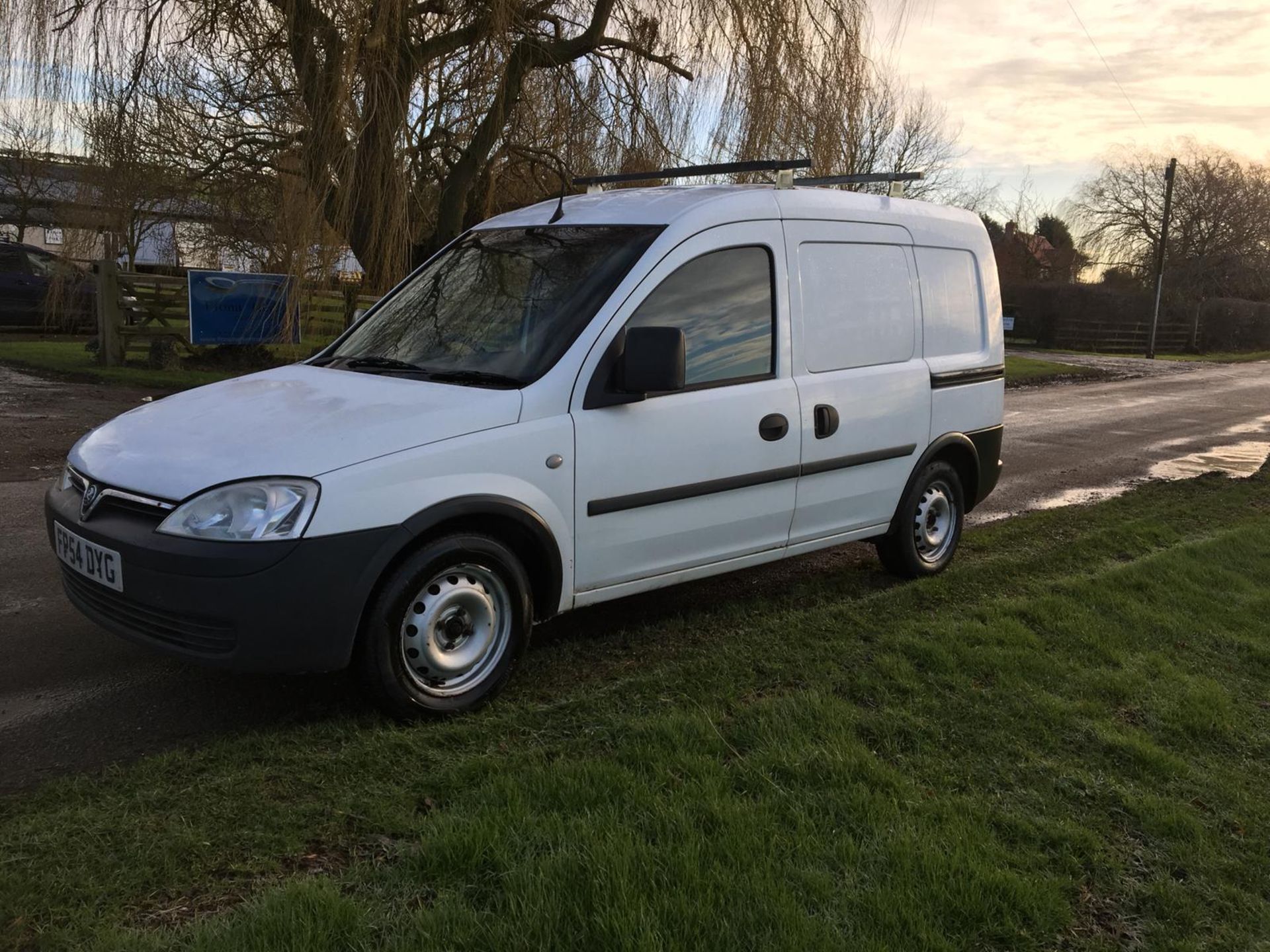 2004/54 REG VAUXHALL COMBO 1700 DI WHITE DIESEL CAR DERIVED VAN *NO VAT* - Image 3 of 8