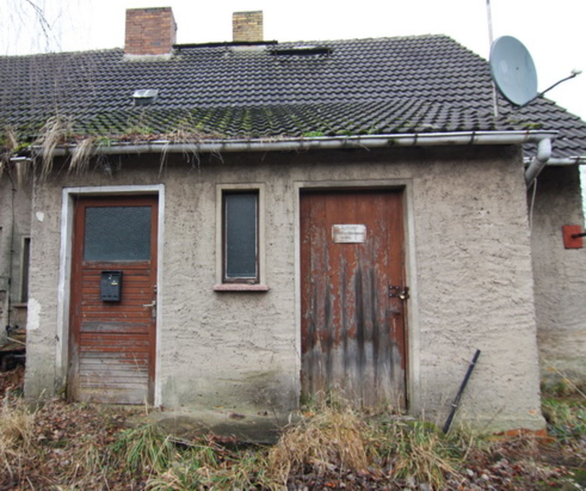 NO RESERVE 3,681 sqm - Massive Farm: Cow Shed, Dairy & Two Storey House - Germany - Image 49 of 54