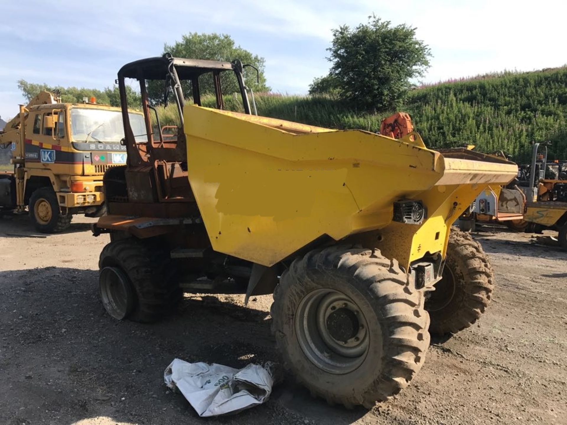 2017 NEUSON 9 TONNE DUMPER, BURNT OUT, 20K NEW SELLING AS SPARES *PLUS VAT* - Bild 2 aus 6