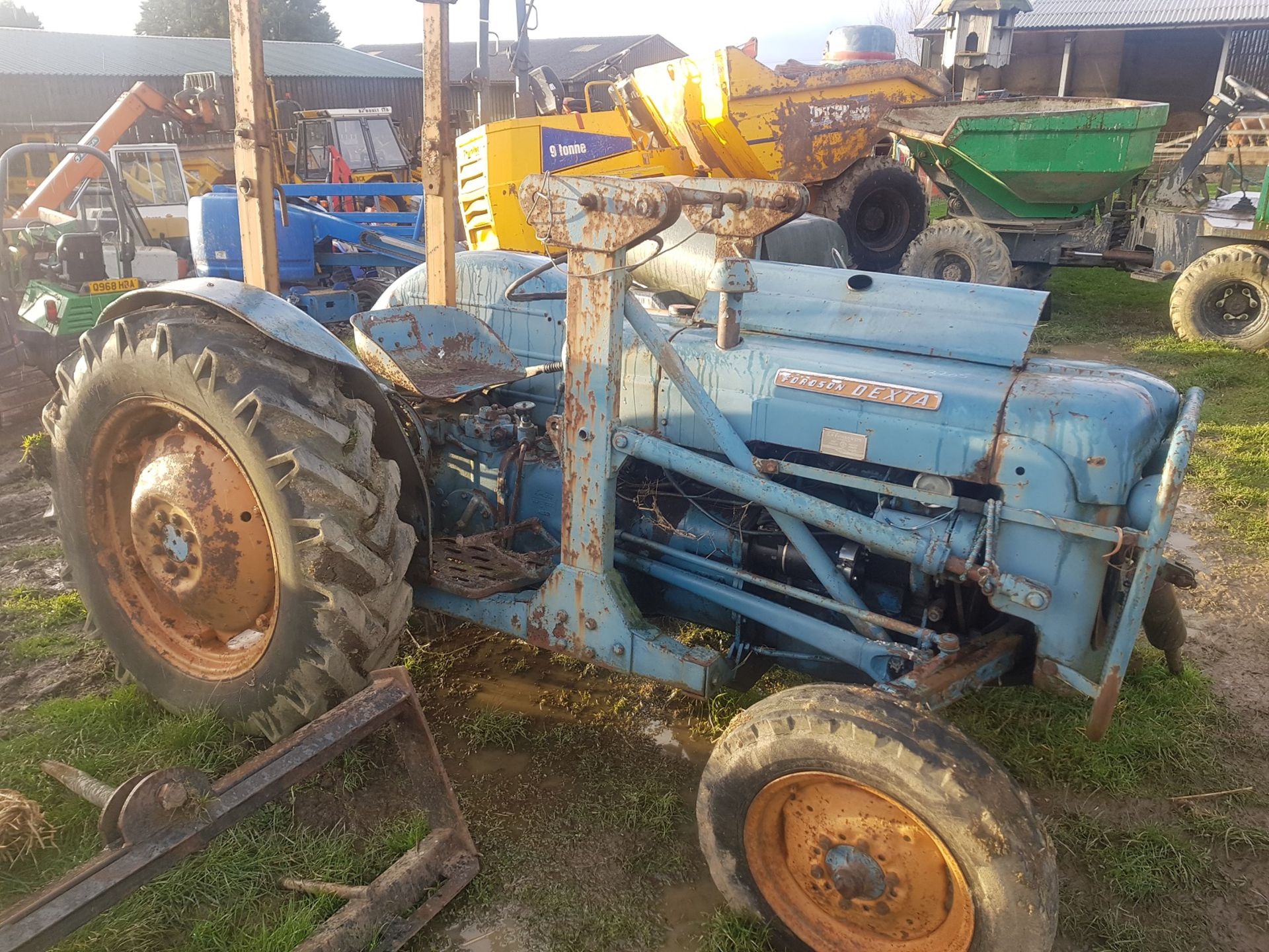 VINTAGE FORDSON DEXTA TRACTOR AND LOADER *PLUS VAT*