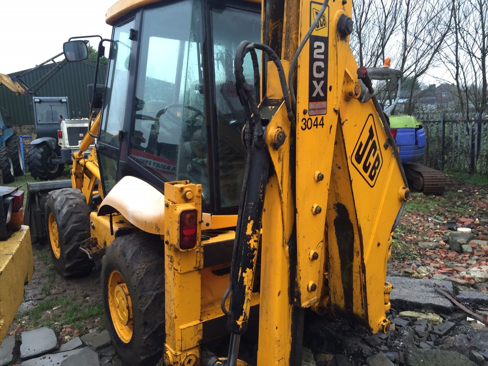 DS - 2003 JCB 2CX STREET MASTER BACKHOE LOADER  EX COUNCIL YEAR OF MANUFACTURE 2003 GOOD CONDITION - - Image 4 of 7