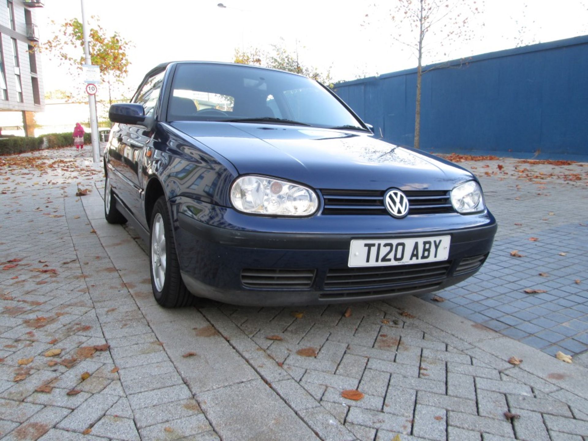 1999/T REG VW GOLF CABRIOLET 1.6 SE PETROL CONVERTIBLE *NO VAT* - Image 2 of 27