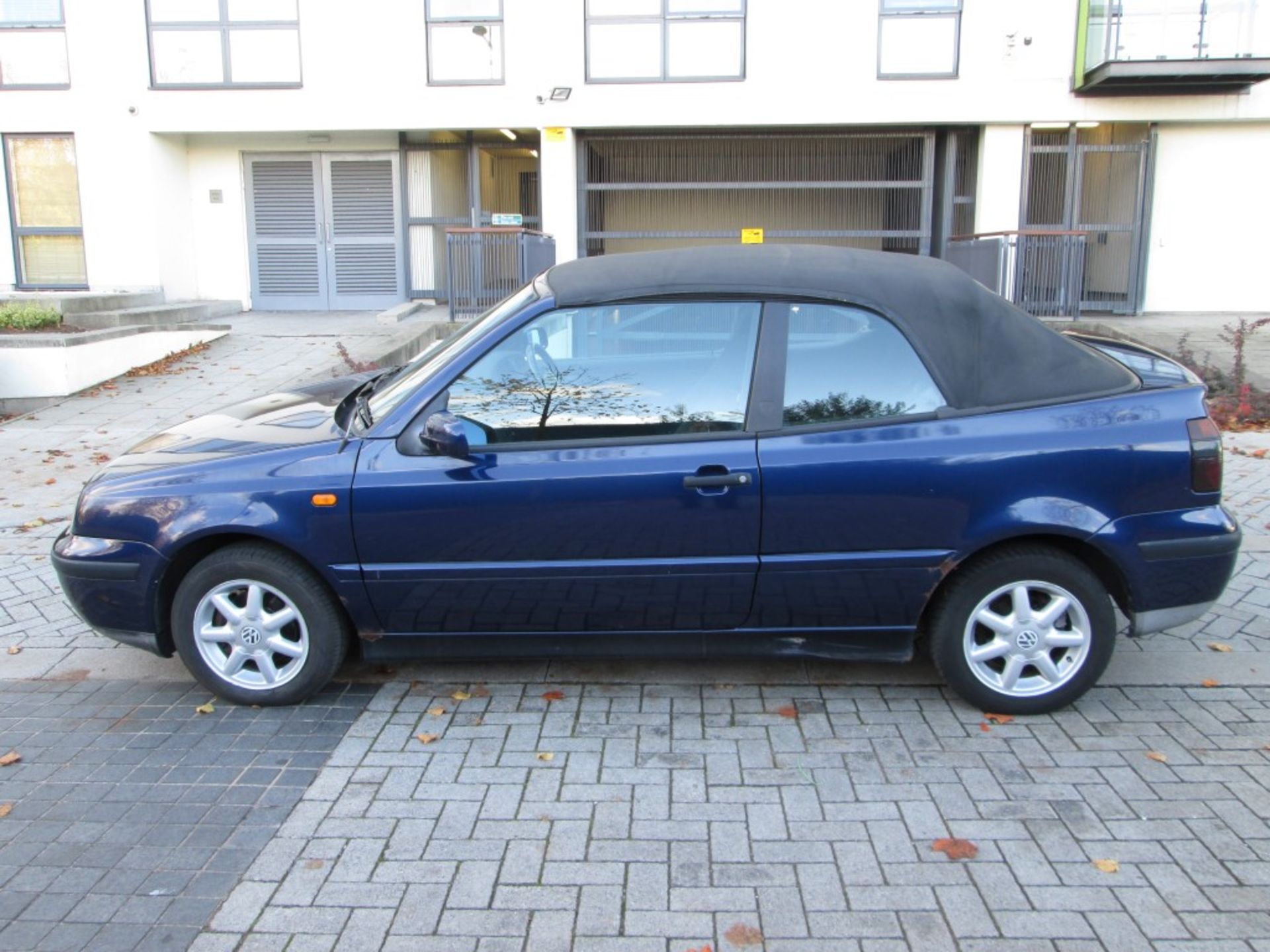 1999/T REG VW GOLF CABRIOLET 1.6 SE PETROL CONVERTIBLE *NO VAT* - Image 7 of 27