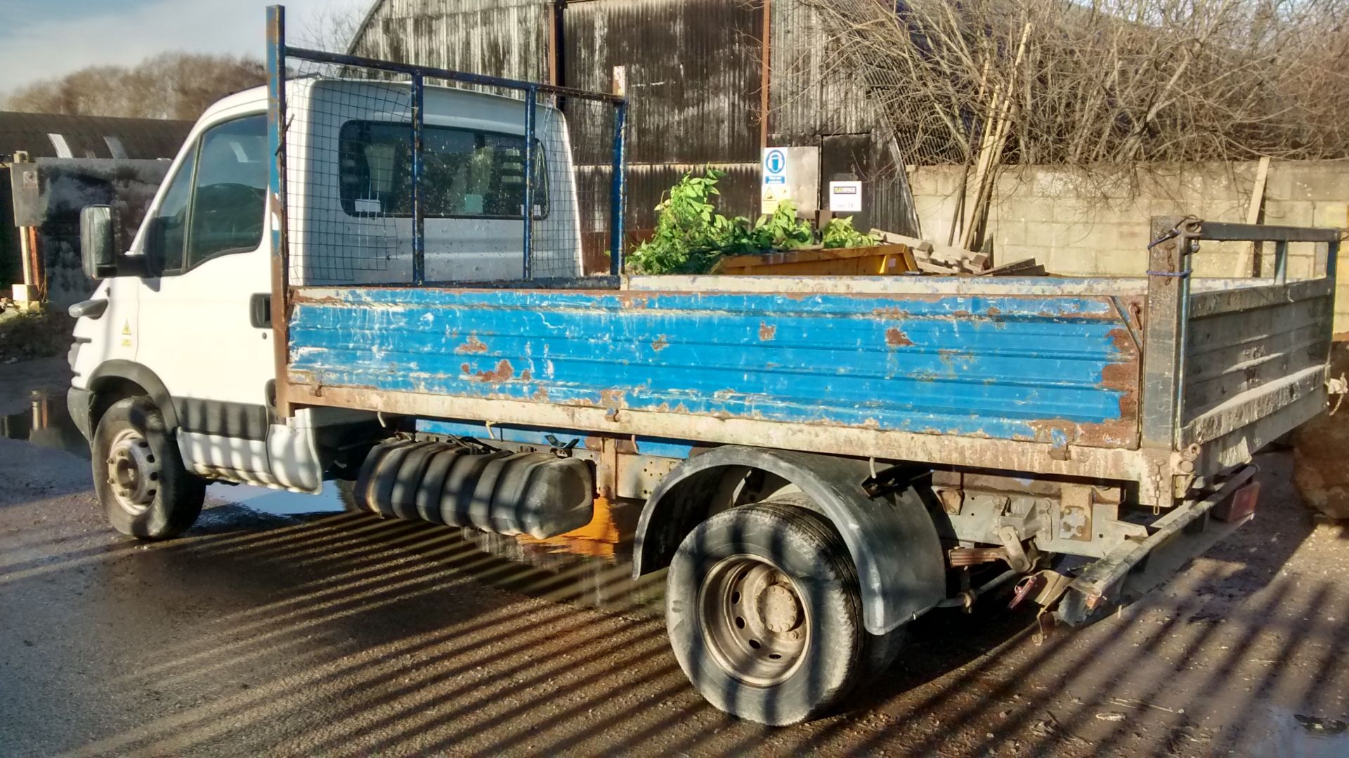 2006/06 REG IVECO DAILY 60C17 WHITE / BLUE DIESEL TIPPER, SHOWING 2 FORMER KEEPERS *PLUS VAT* - Image 7 of 12