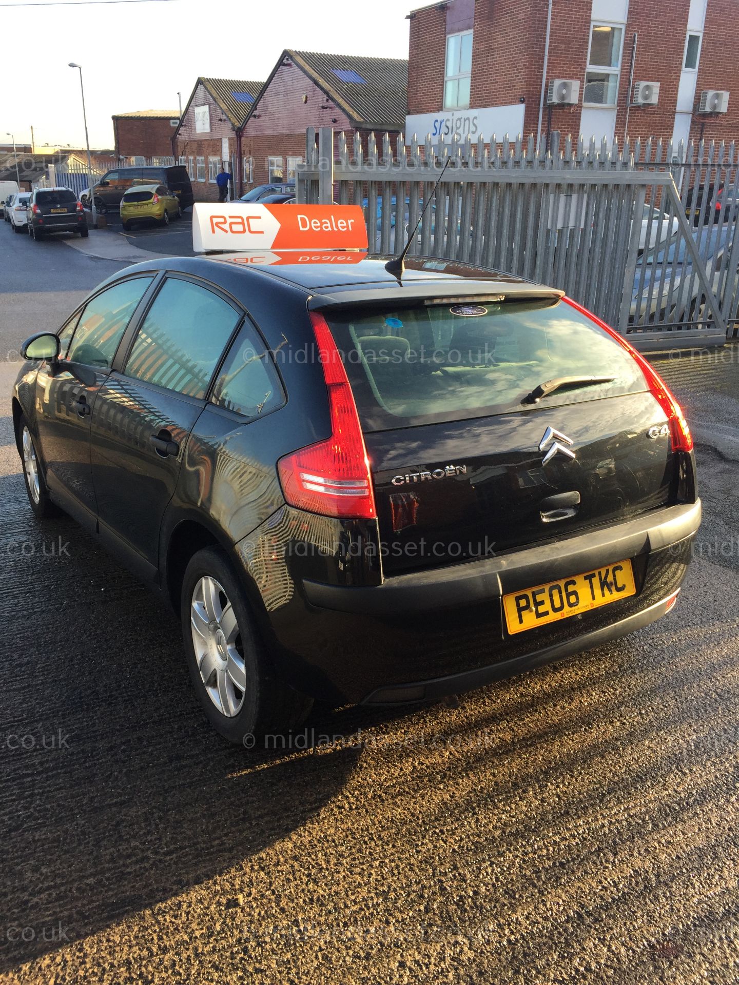 2006/06 REG CITROEN C4 SX AUTO 5 DOOR HATCHBACK - Image 3 of 6