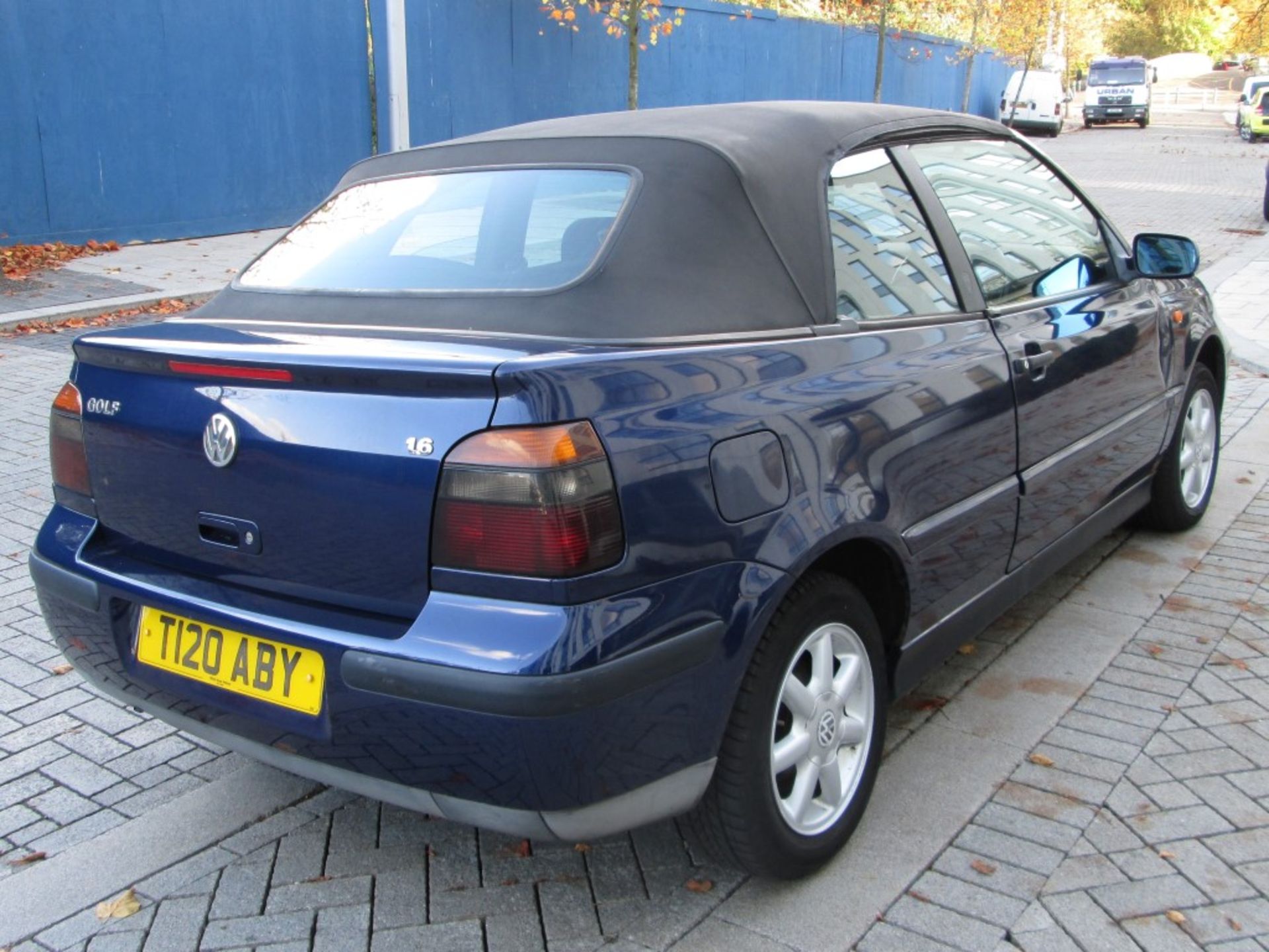 1999/T REG VW GOLF CABRIOLET 1.6 SE PETROL CONVERTIBLE *NO VAT* - Image 12 of 27