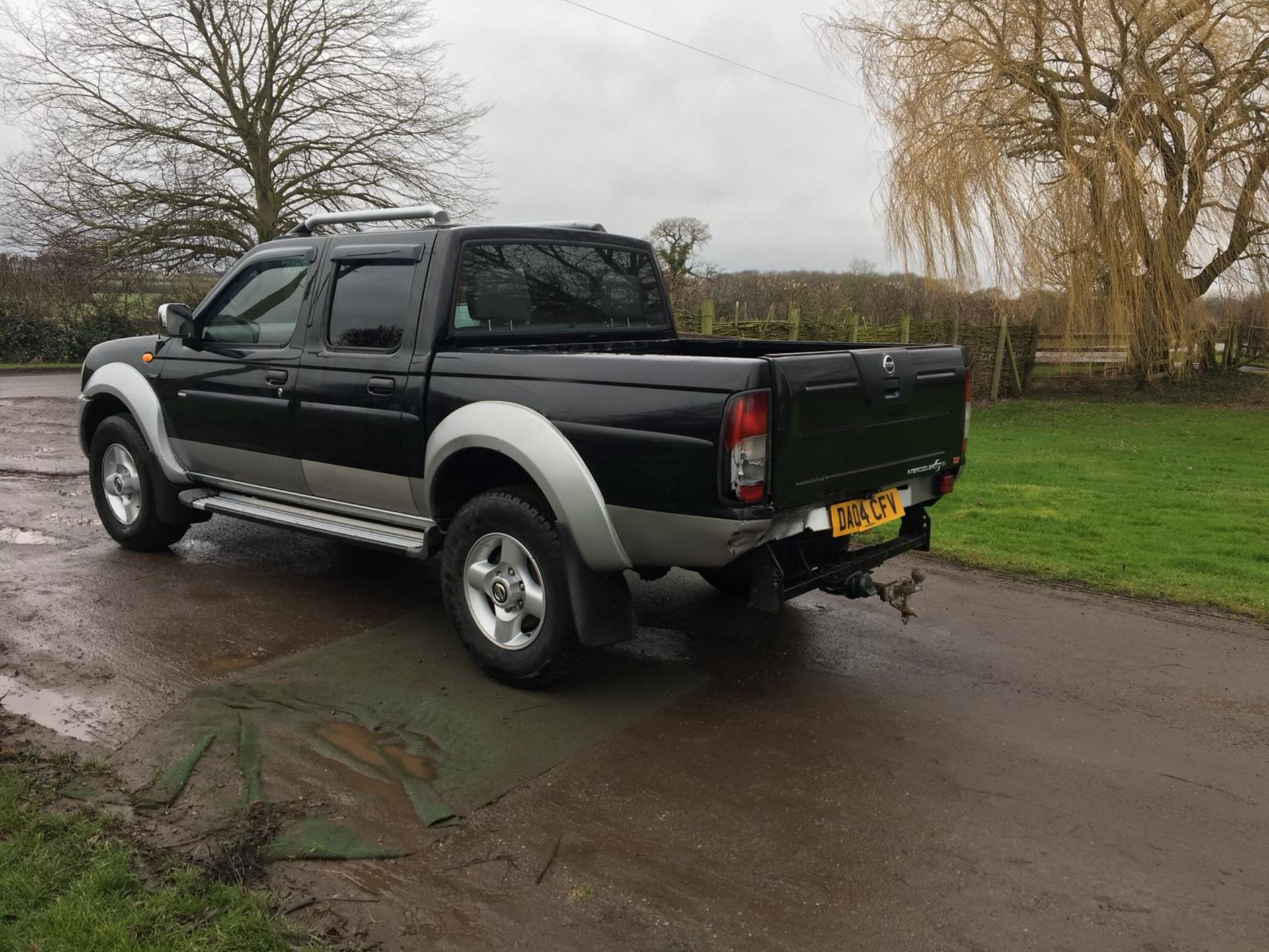 2004/04 REG NISSAN D22 2.5 DIESEL 4X4 NAVARA BLACK / SILVER PICK-UP *NO VAT* - Image 6 of 11