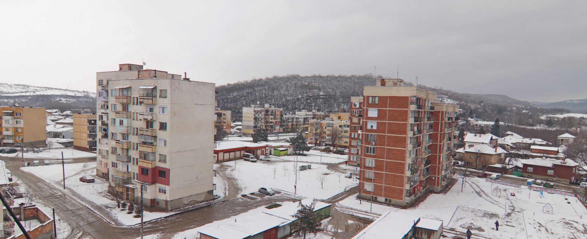 Freehold SKI REGION apartment with balcony - Near RIU Golf, Sofia, Berkovitsa - Image 9 of 11