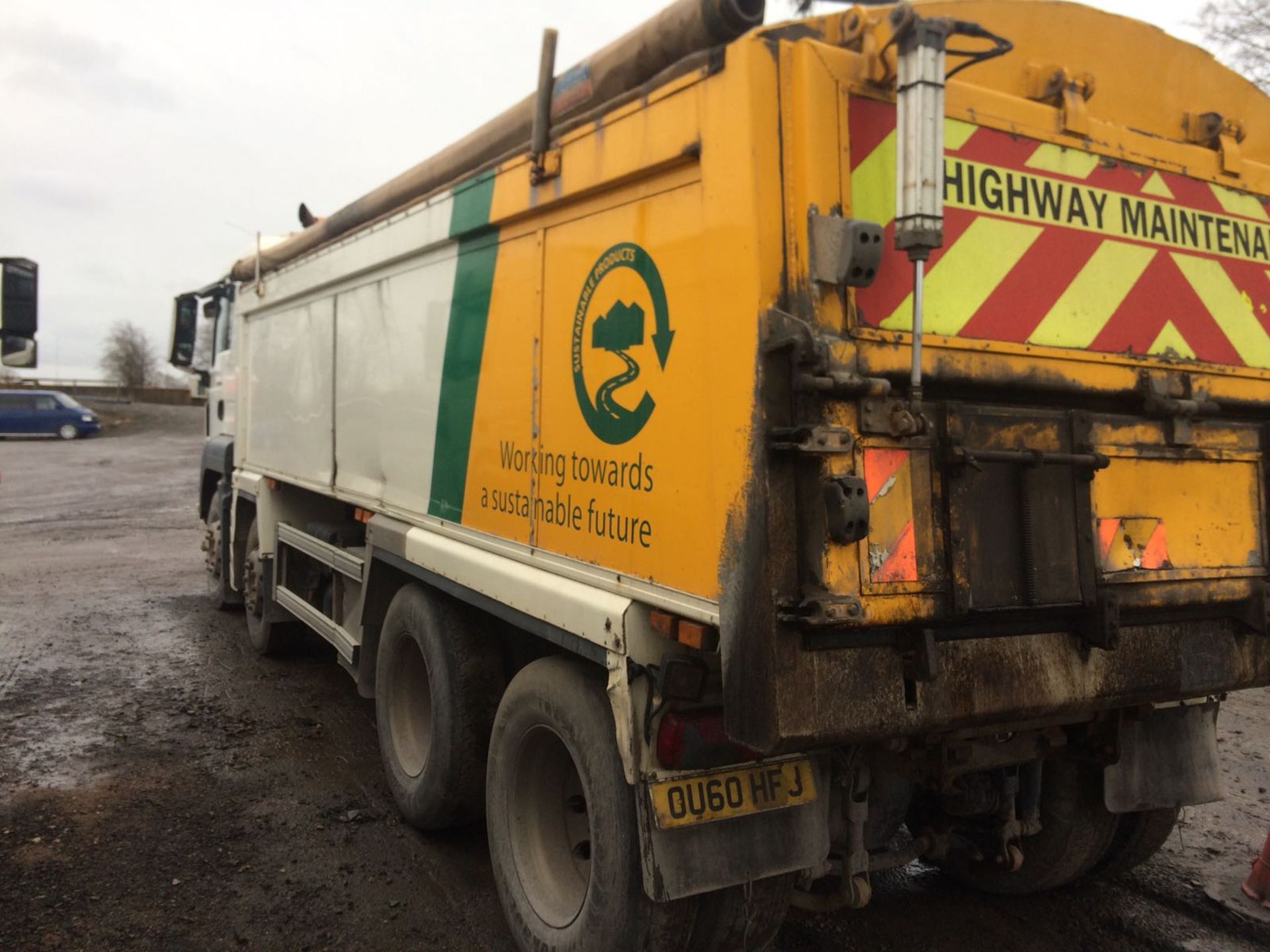 2011/60 REG MAN TGS WHITE DIESEL TIPPER LORRY, SHOWING 1 FORMER KEEPER *PLUS VAT* - Image 9 of 30