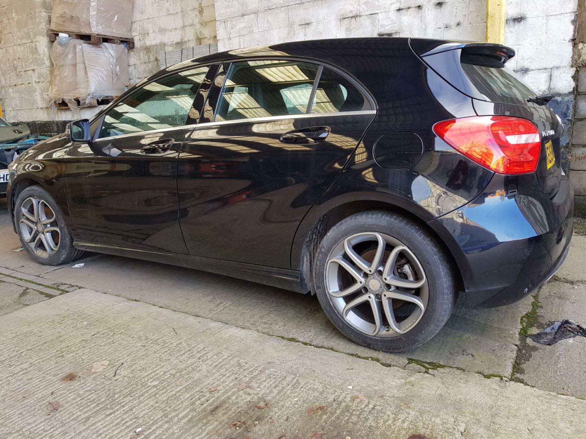 2015/15 REG MERCEDES A200 SPORT CDI 5 DOOR HATCHBACK ONE OWNER - Image 3 of 12