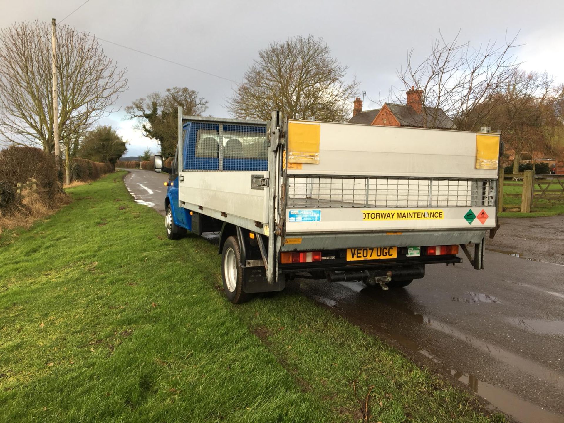 2007/07 REG FORD TRANSIT 115 T350L RWD DIESEL BLUE DROPSIDE LORRY WITH TAIL LIFT *NO VAT* - Image 5 of 12