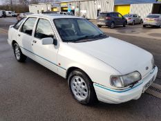 1990/H REG FORD SIERRA XR 4X4 2.0 PETROL 5 DOOR HATCHBACK *NO VAT*