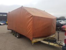 TRI-AXLE BEAVER-TAIL CAR TRANSPORTER COVERED TRAILER *PLUS VAT*   NEW AXLE SPRINGS, BRAKES AND LED