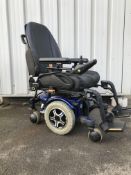 PRIDE Q600 MID WHEEL DRIVE POWER WHEELCHAIR