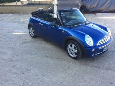 2006/06 REG MINI ONE 1.6 PETROL BLUE CONVERTIBLE, 5 SPEED MANUAL GEARBOX *NO VAT*