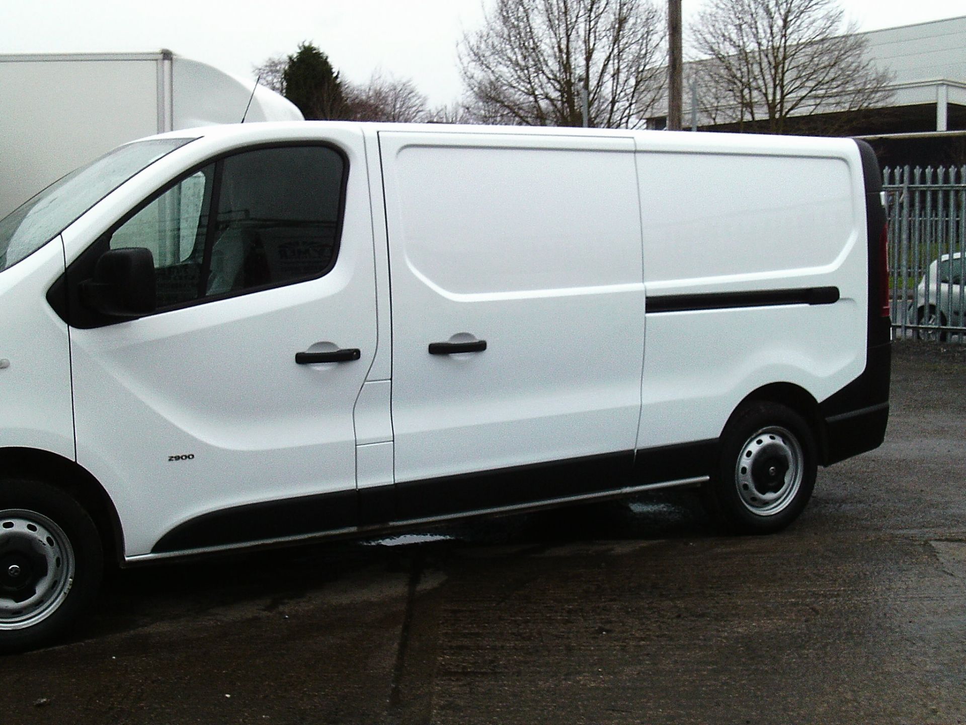 2016/16 REG VAUXHALL VIVARO 2900 CDTI WHITE DIESEL PANEL VAN, SHOWING 0 FORMER KEEPERS *PLUS VAT* - Image 3 of 14