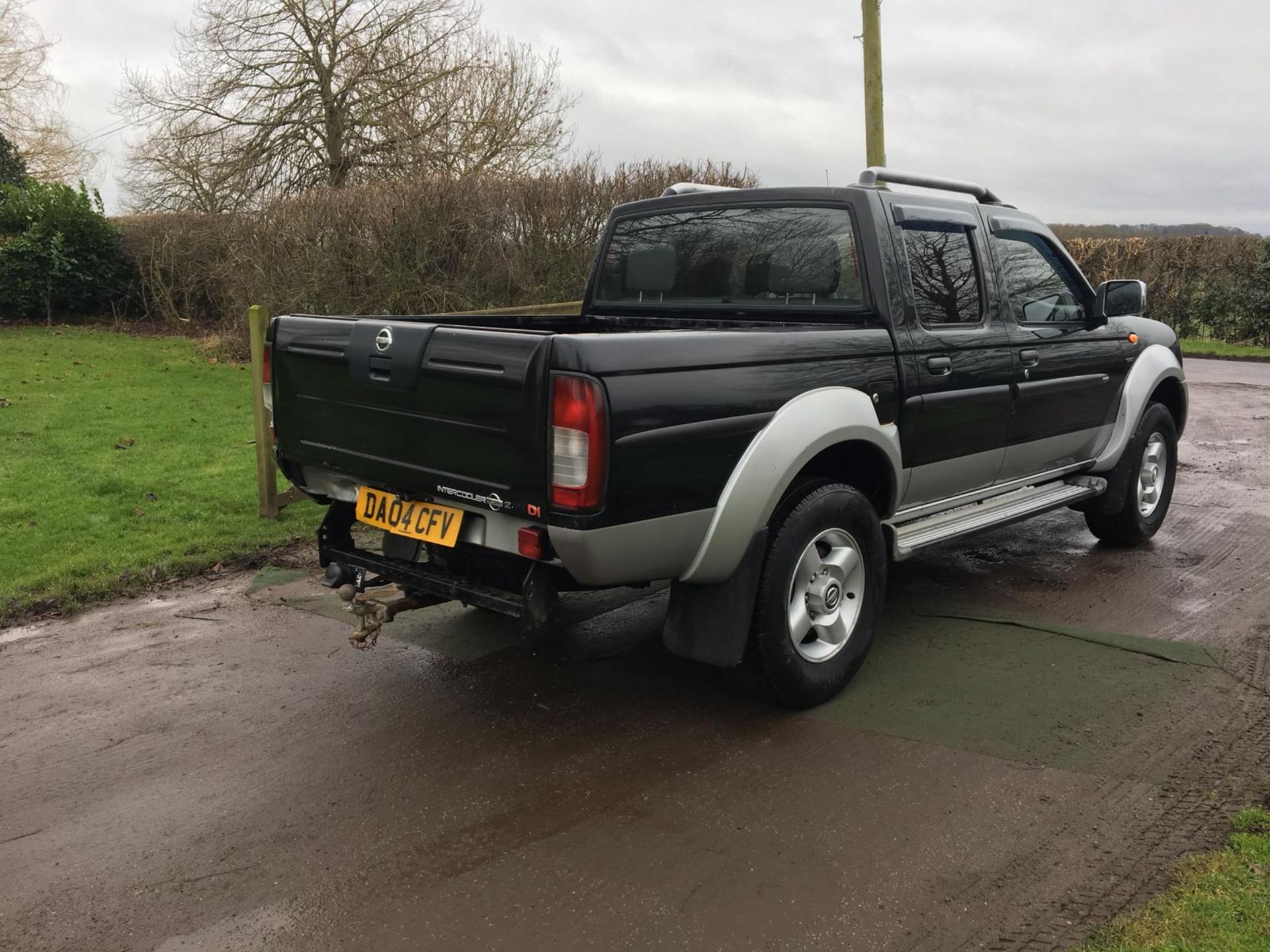 2004/04 REG NISSAN D22 2.5 DIESEL 4X4 NAVARA BLACK / SILVER PICK-UP *NO VAT* - Image 4 of 9