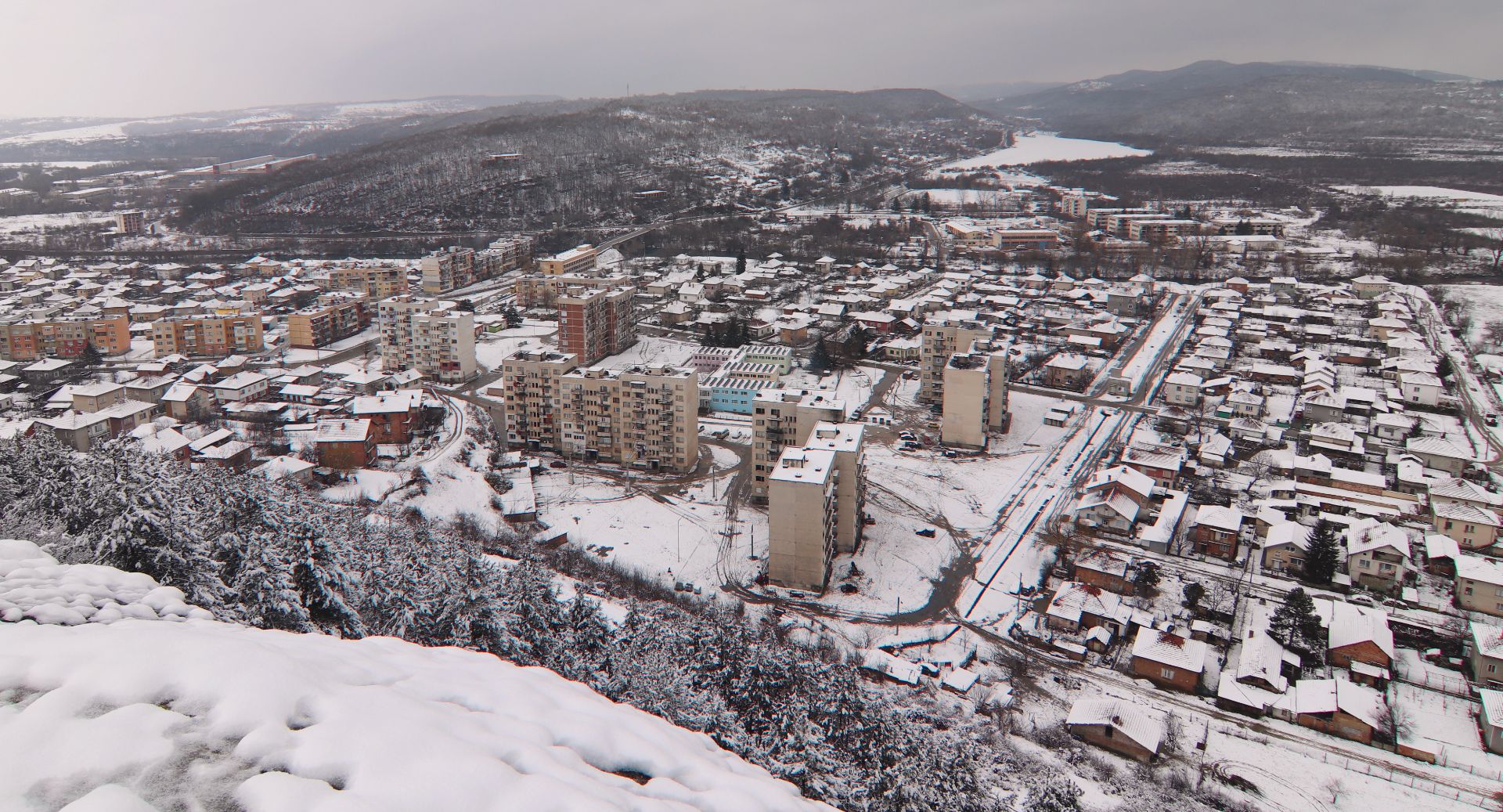 Freehold SKI REGION apartment with balcony - Near RIU Golf, Sofia, Berkovitsa - Image 2 of 11