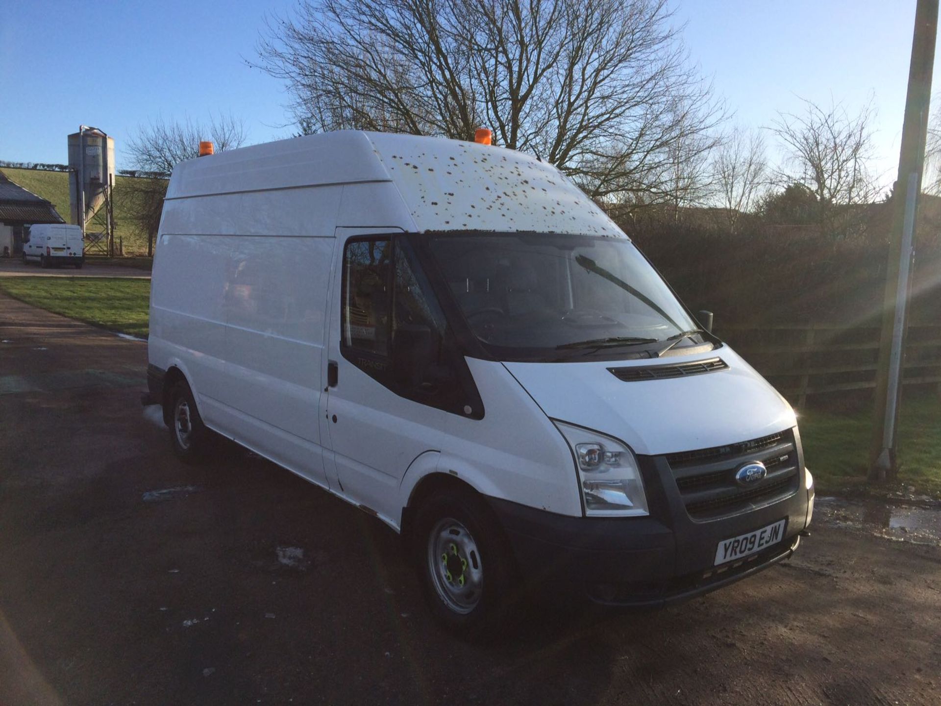 2009/09 REG FORD TRANSIT 100 T350L RWD WHITE DIESEL PANEL VAN, SHOWING 0 FORMER KEEPERS *PLUS VAT*