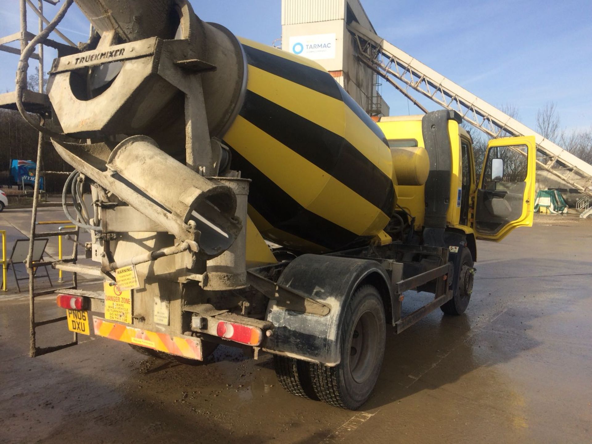 2006/06 REG DAF TRUCKS FA LF55.250 YELLOW/BLACK DIESEL CONCRETE MIXER *PLUS VAT* - Image 6 of 19