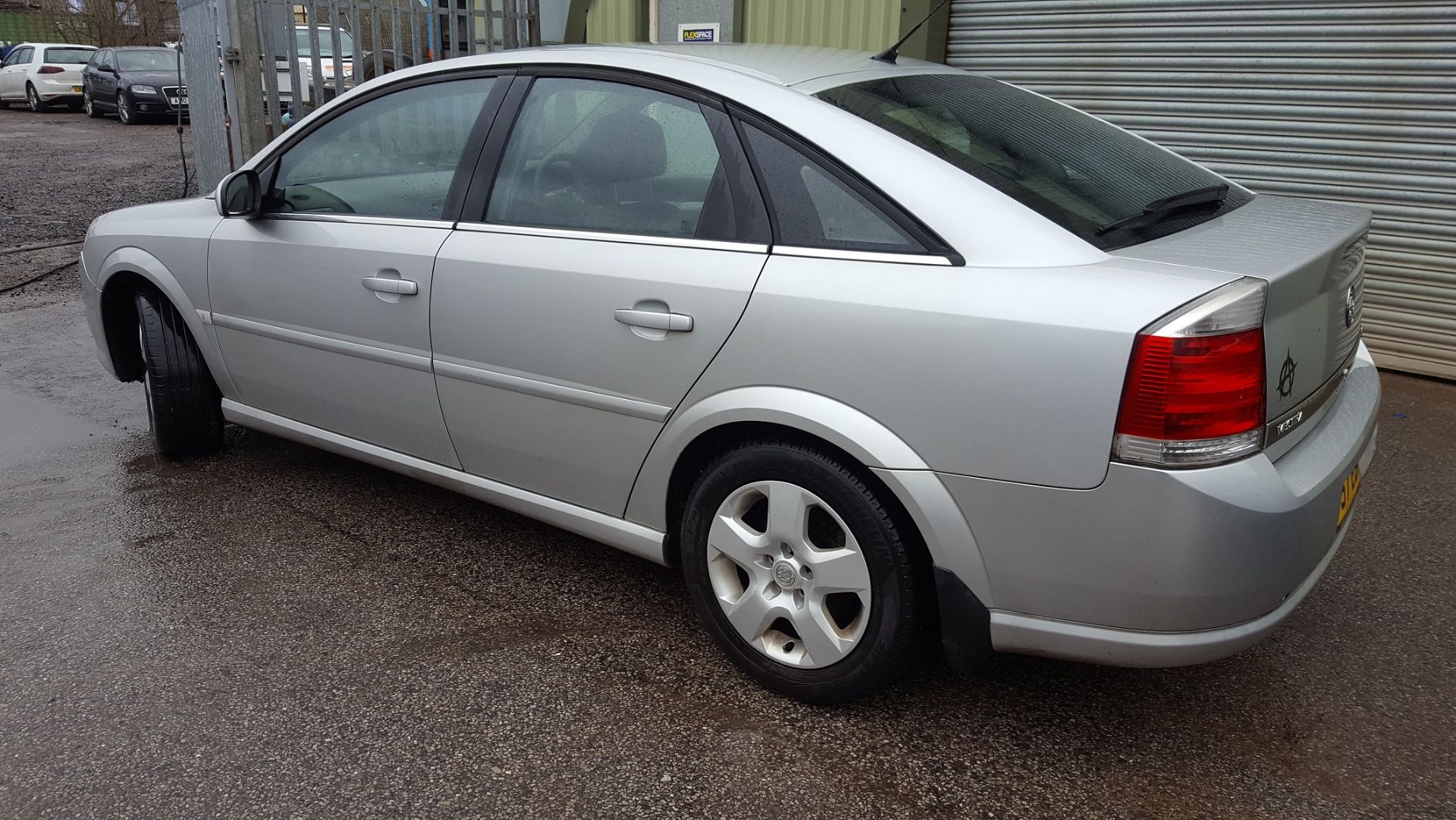 2007/57 REG VAUXHALL VECTRA EXCLUSIVE CDTI 150 SILVER DIESEL 5 DOOR HATCHBACK *NO VAT* - Image 2 of 9