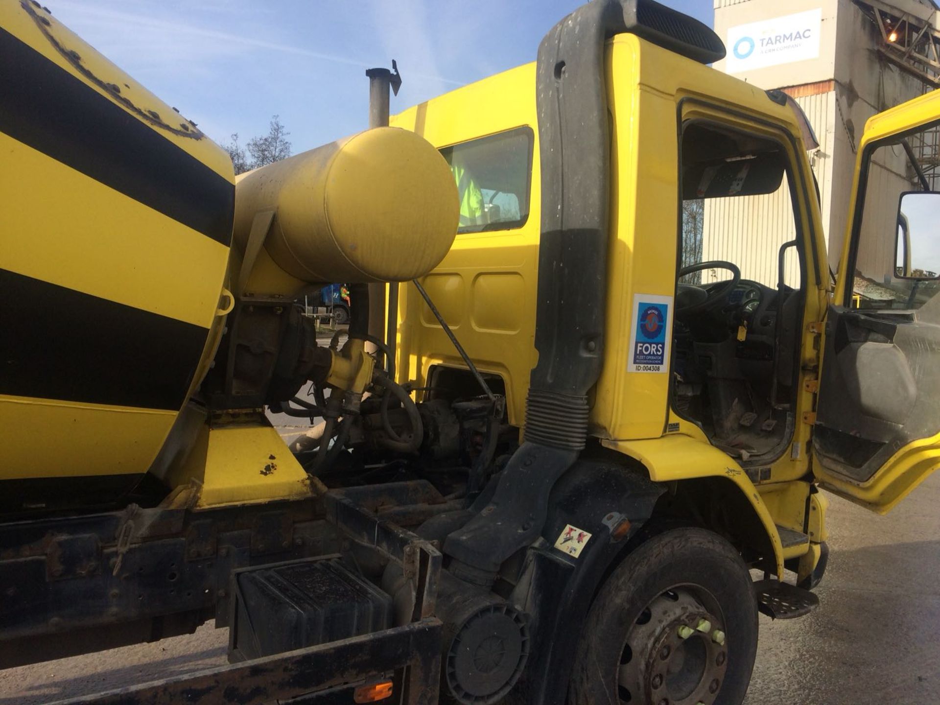 2006/06 REG DAF TRUCKS FA LF55.250 YELLOW/BLACK DIESEL CONCRETE MIXER *PLUS VAT* - Image 9 of 19