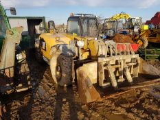 2009/58 REG CATERPILLAR TELEHANDLER TH407 WITH BUCKET & FORKS, SHOWING 8,485 HOURS (UNVERIFIED)