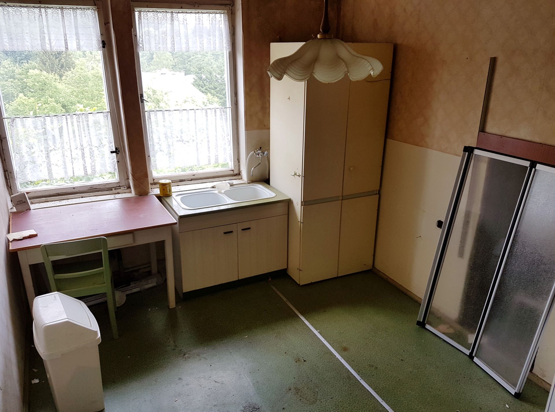 TWO NEIGHBOURING BLOCKS IN GERMANY – OVER 50 ROOMS! *NO RESERVE* - Image 61 of 127