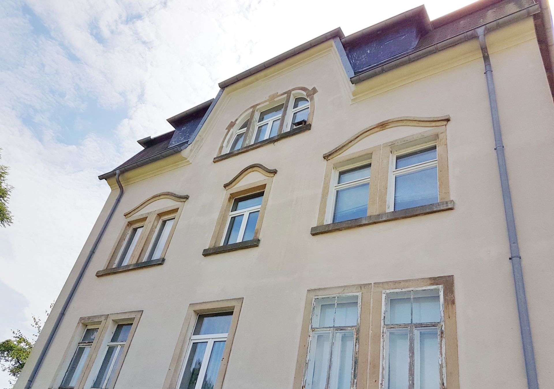 TWO NEIGHBOURING BLOCKS IN GERMANY – OVER 50 ROOMS! *NO RESERVE* - Image 115 of 127