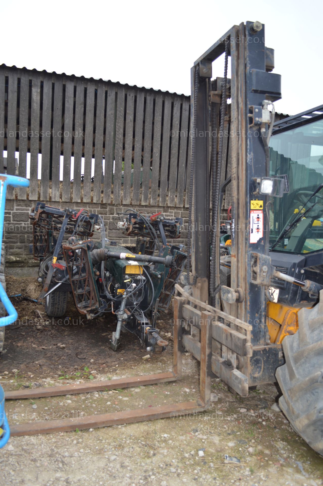 2003 JCB 926 2.6 TONNE 4WD FORK TRUCK - Image 3 of 11