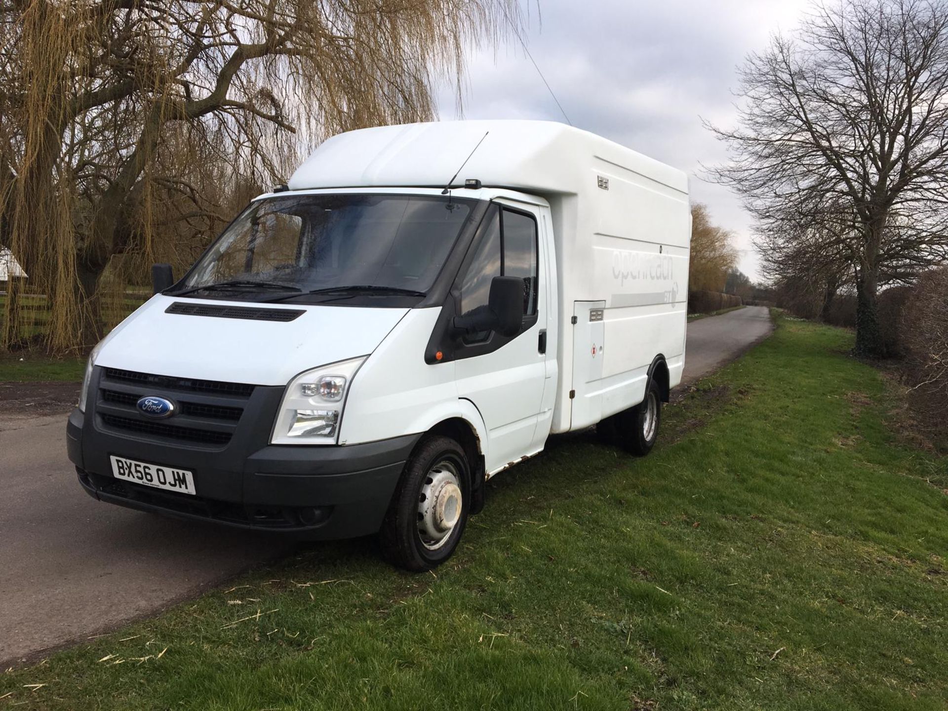 2007/56 REG FORD TRANSIT 100 T350M RWD WHITE DIESEL BOX VAN, SHOWING 0 FORMER KEEPERS *NO VAT* - Image 3 of 15