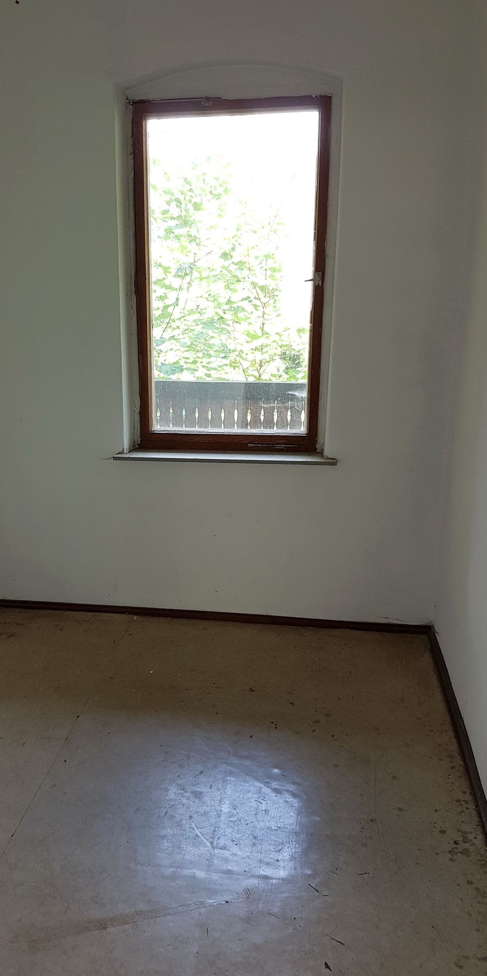 TWO NEIGHBOURING BLOCKS IN GERMANY – OVER 50 ROOMS! *NO RESERVE* - Image 82 of 127