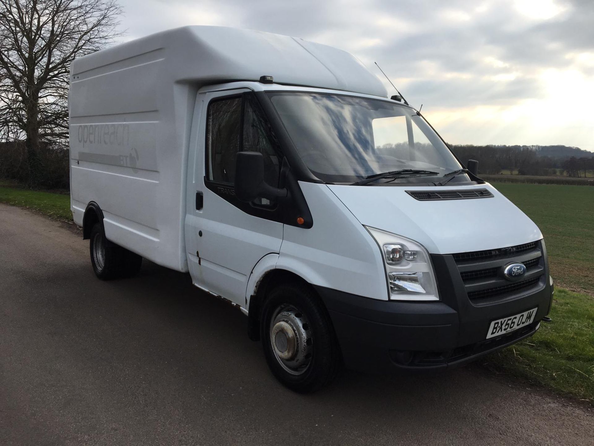 2007/56 REG FORD TRANSIT 100 T350M RWD WHITE DIESEL BOX VAN, SHOWING 0 FORMER KEEPERS *NO VAT*