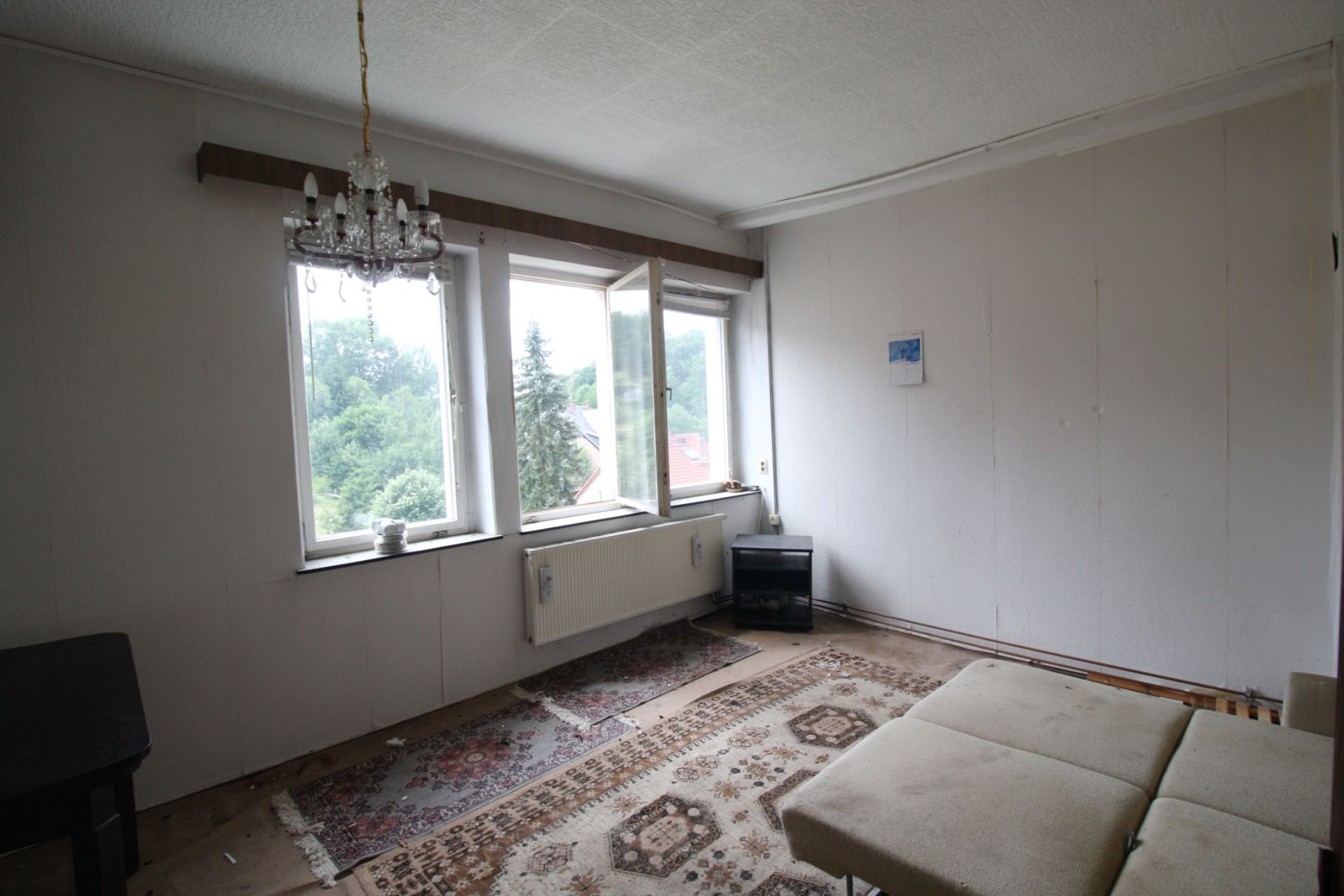 TWO NEIGHBOURING BLOCKS IN GERMANY – OVER 50 ROOMS! *NO RESERVE* - Image 8 of 127