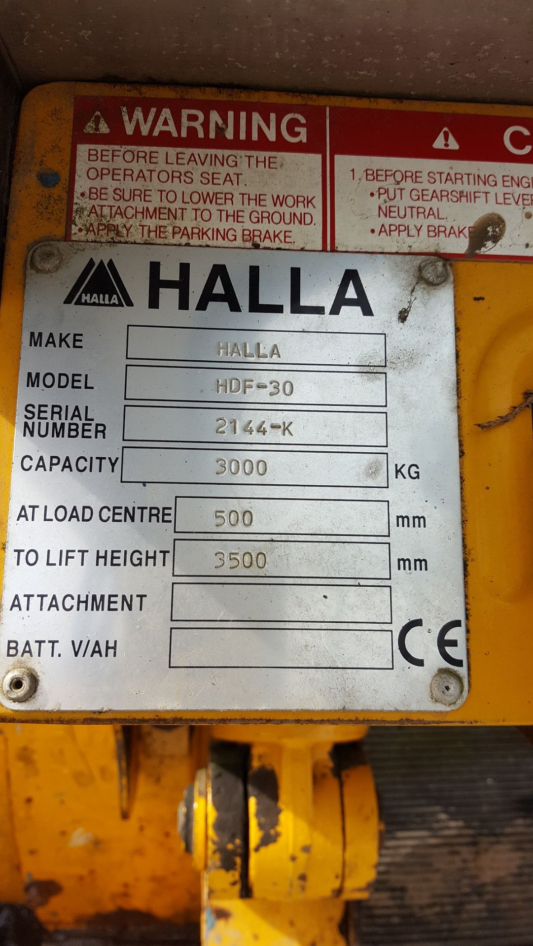 HALLA HDF-30 3 TONNE FORKLIFT CONTAINER SPEC *PLUS VAT* - Image 8 of 8