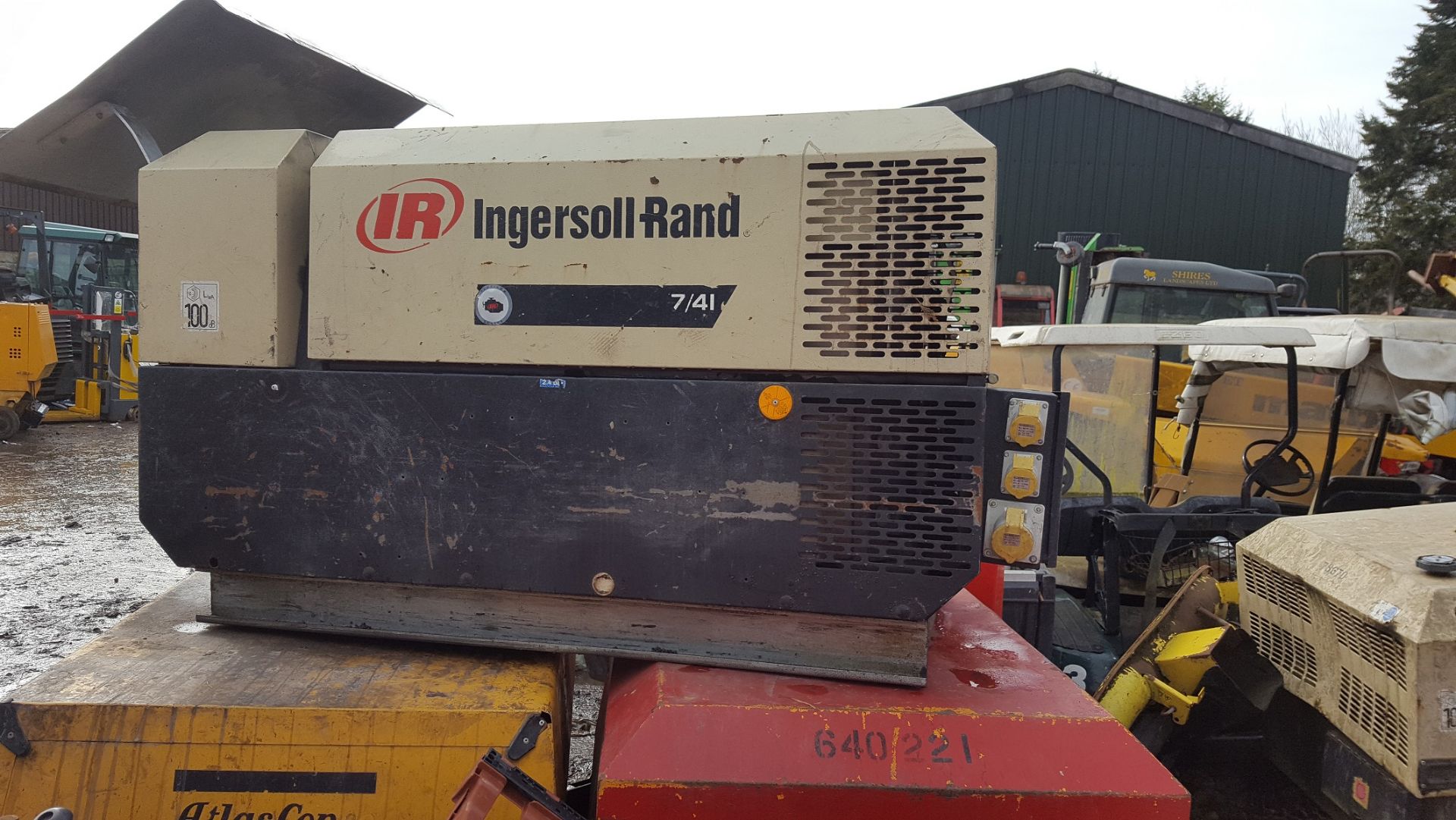 INGERSOLL RAND 7/41 COMPRESSOR/GENE *PLUS VAT* - Image 4 of 4