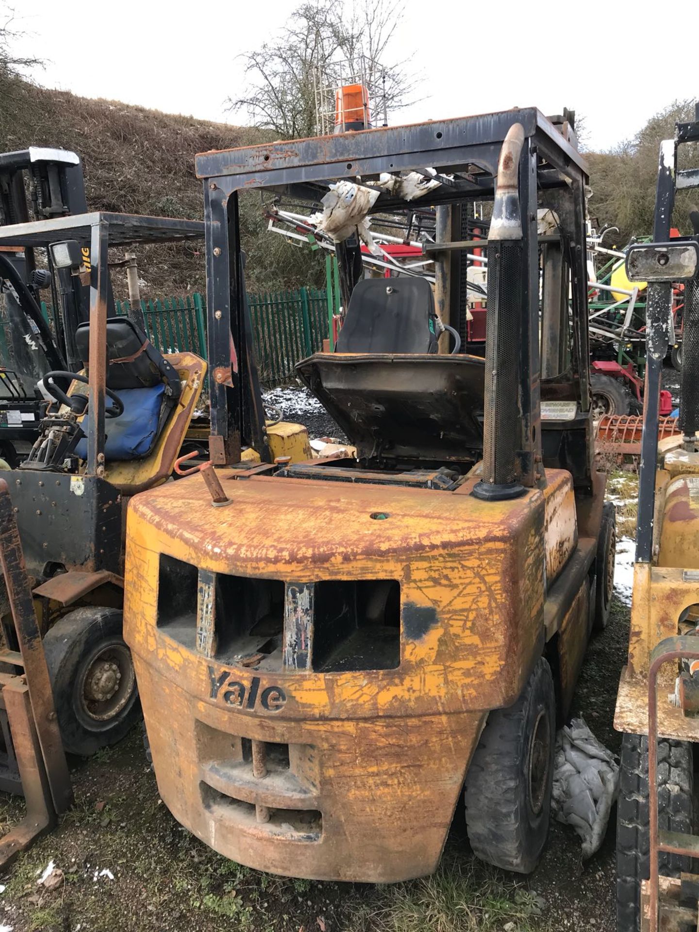 1995 YALE JUNGHEINRICH DFG 40 4 TON DIESEL FORKLIFT - SELLING AS SPARES / REPAIRS *PLUS VAT* - Image 3 of 4