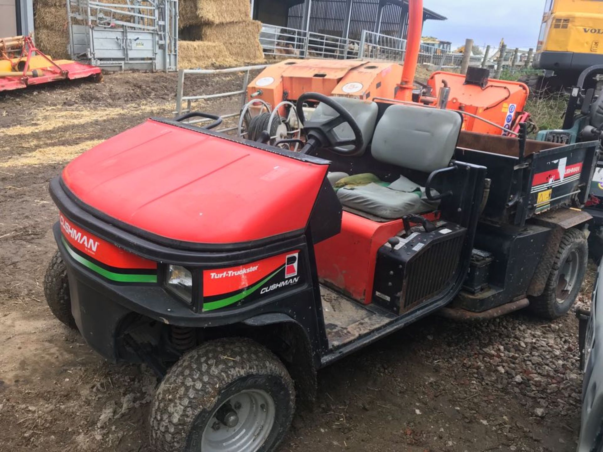 CUSHMAN - TURF TRUCKSTER 2 SEATER TIPPER *PLUS VAT* - Image 5 of 5