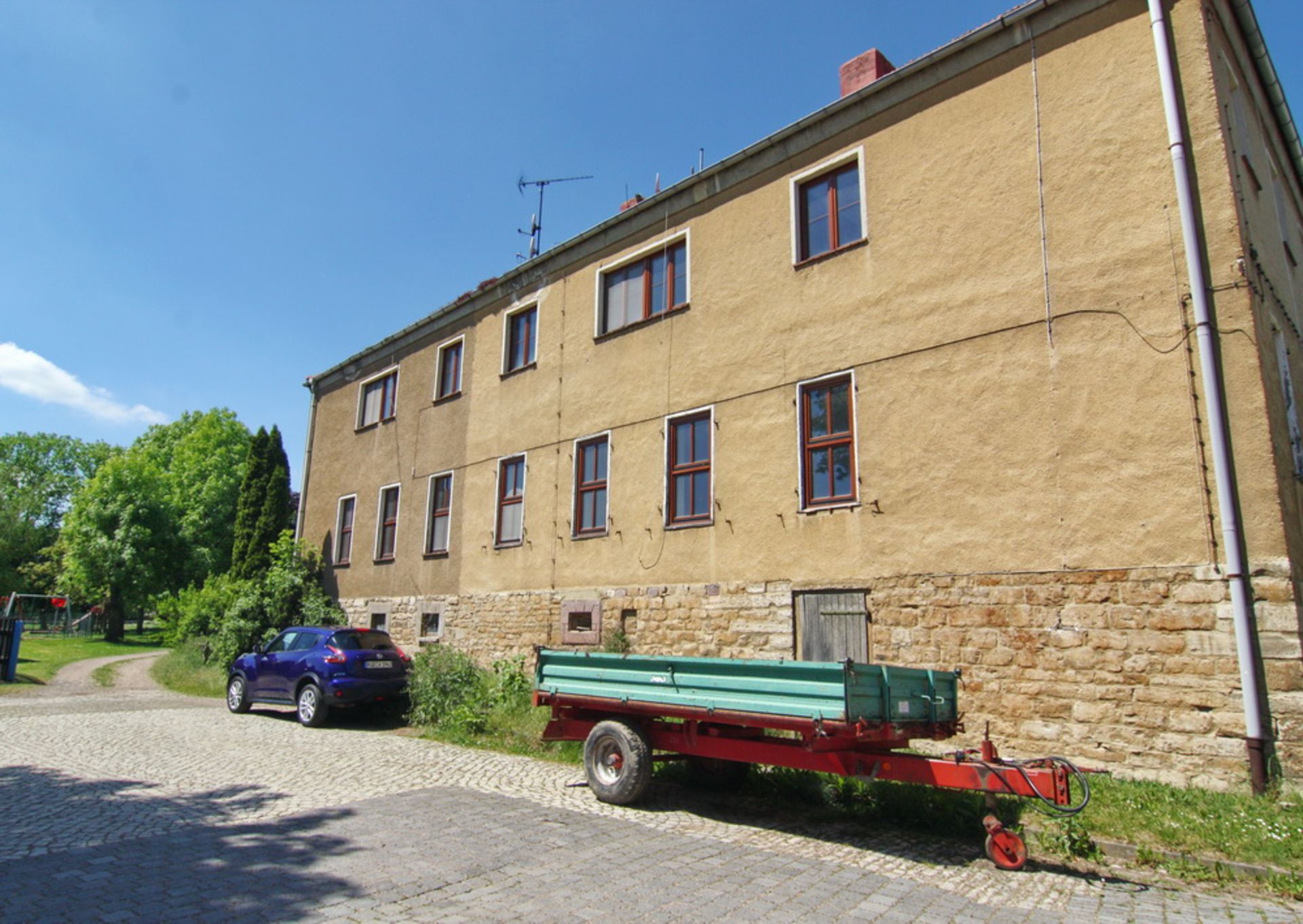 LARGE HOUSING BLOCK HORNSOMMEM, GERMANY READY TO MOVE INTO FREEHOLD VACANT POSSESSION - Image 20 of 91