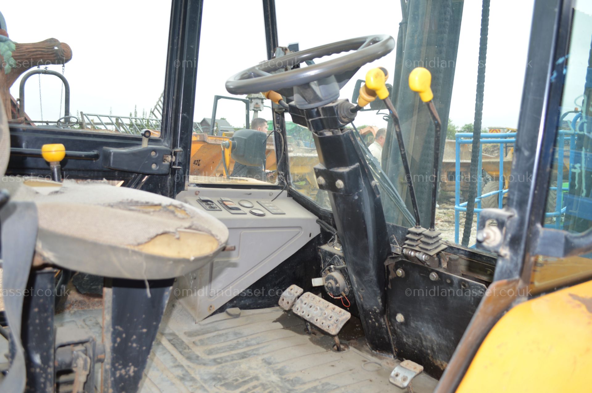 2003 JCB 926 2.6 TONNE 4WD FORK TRUCK - Image 8 of 11