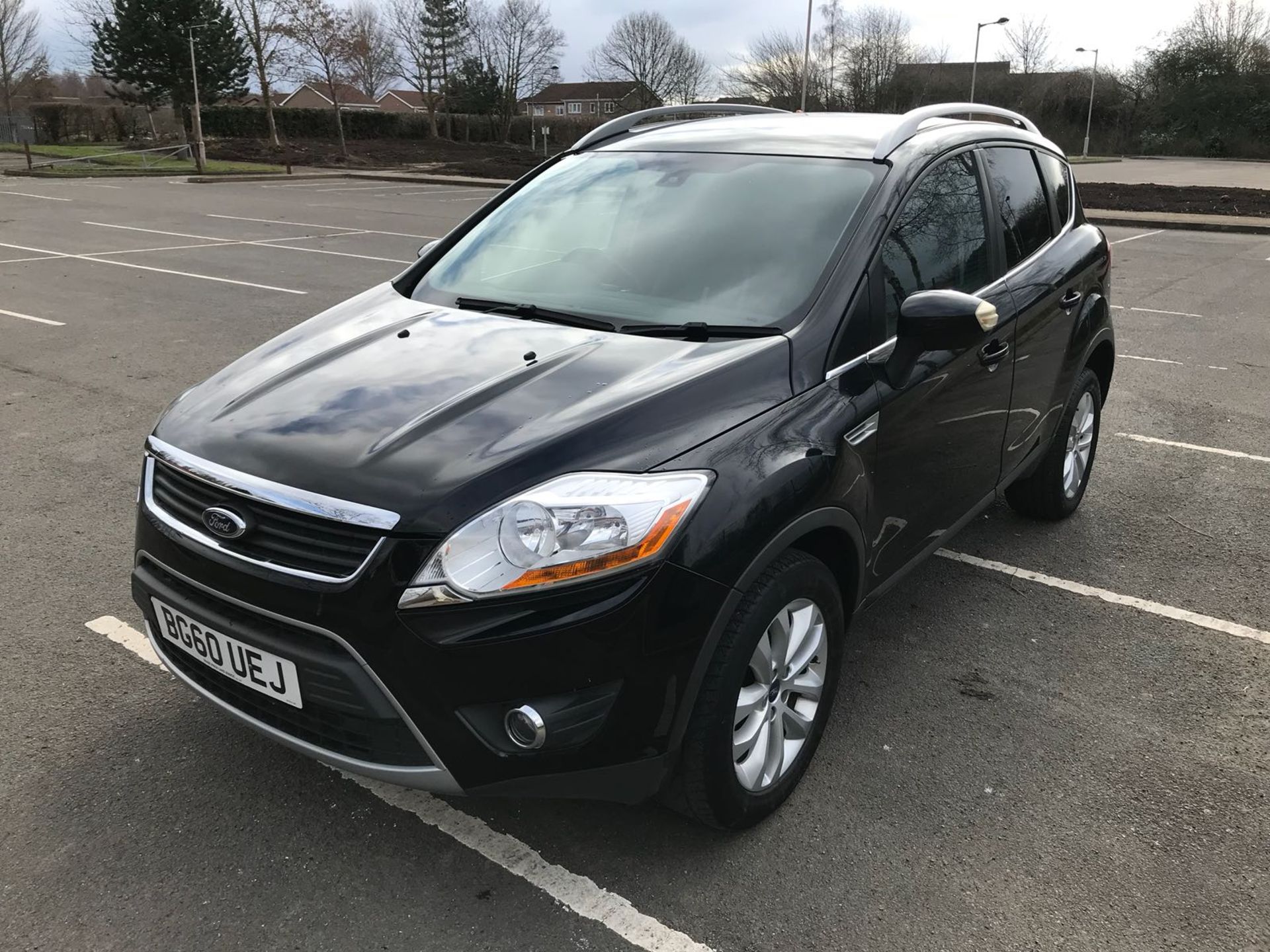 2010/60 REG FORD KUGA TITANIUM TDCI 140 2.0 DIESEL BLACK ESTATE *NO VAT* - Image 2 of 6