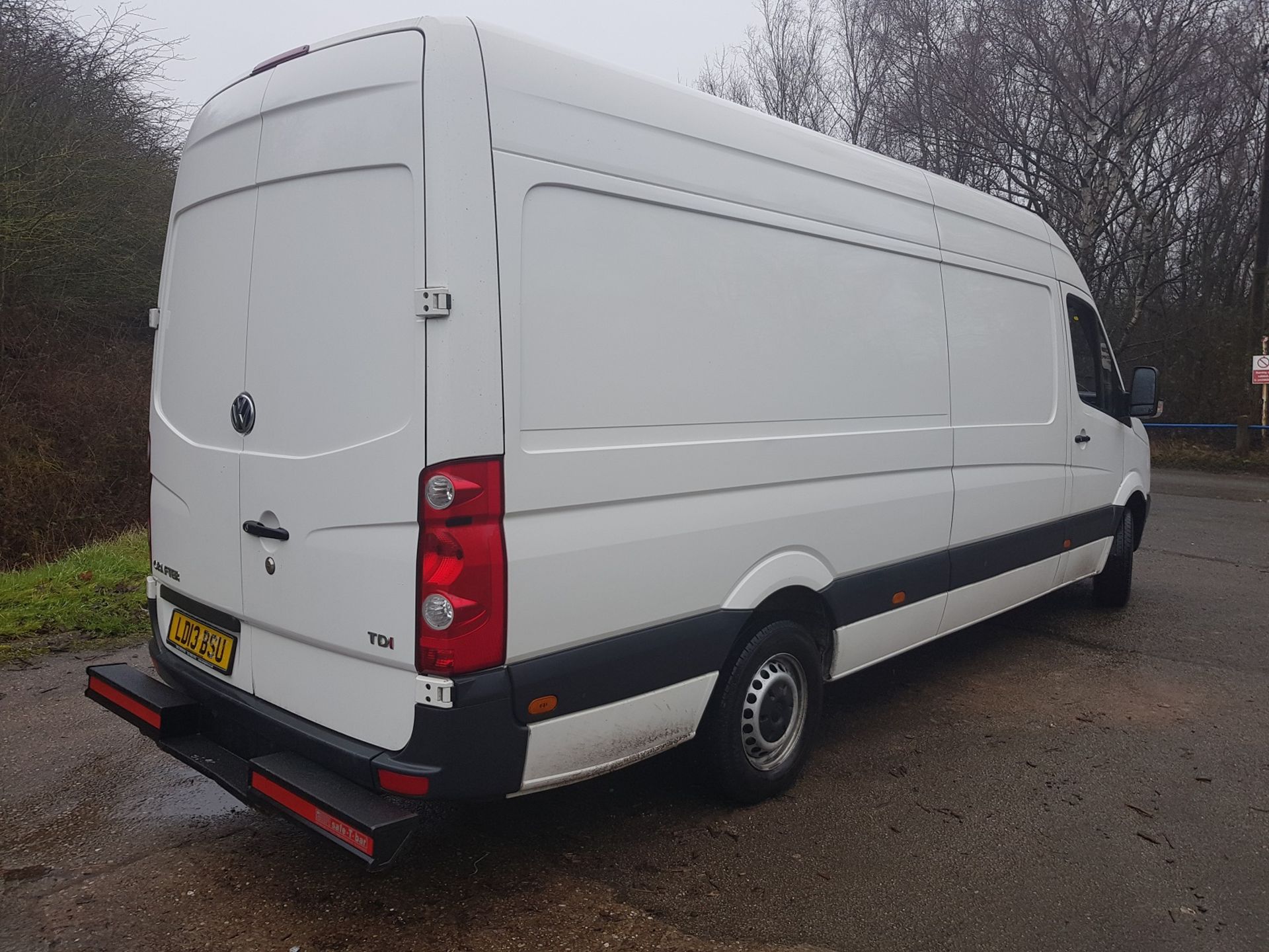 2013/13 REG VOLKSWAGEN CRAFTER CR35 LWB DIESEL 2.0 TDI 109PS HIGH ROOF DIESEL PANEL VAN *NO VAT* - Image 6 of 18