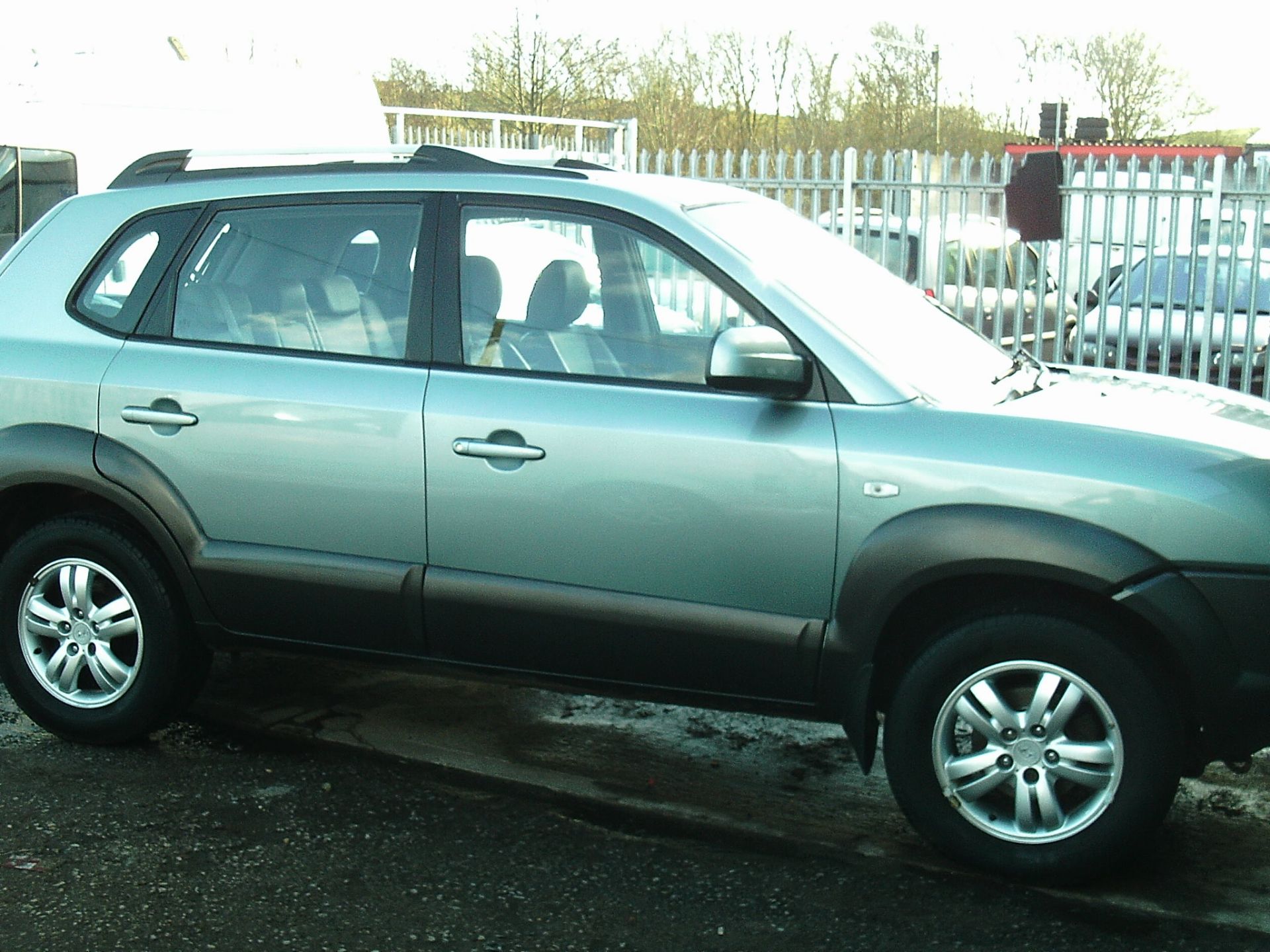 2007/57 REG HYUNDAI TUCSON CRTD CDX 2.0 DIESEL SILVER ESTATE, 4 WHEEL DRIVE *NO VAT* - Image 2 of 13